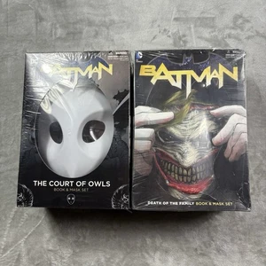 Batman Death Of The Family + Court Of Owls Book Mask Set - Picture 1 of 2