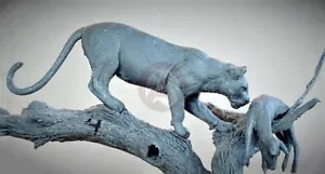 Cix Modelle 54 mm 1/35 afrikanischer Leopard mit Beute auf Akazienbaum (2 Figuren) CIXM54019 - Bild 1 von 1