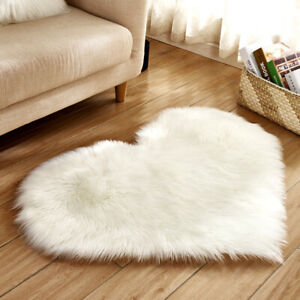 Long Plush Heart Shaped Rugs Multi-function Anti-slip Living Room Carpet Sweet
