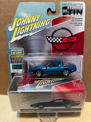 1/64 JOHNNY LIGHTNING STORAGE TIN 1995 CHEVROLET CORVETTE ZR-1 TEAL - Image 1 of 2