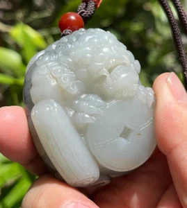 CERTIFIED 121.4g 100% NATURAL WHITE RIVER JADE HAND CARVED FOO DOGS PENDANT - Picture 1 of 24