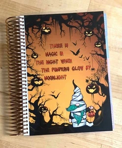 Juego de 4 cubiertas de calabazas Gnome Moonlight con plano espiral bobina Erin Condren A5 - Imagen 1 de 3