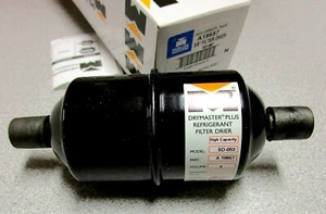 MUELLER REFRIGERATION HIGH CAPACITY 3/8" FILTER DRIER #A18657 SD‐083 - Picture 1 of 6