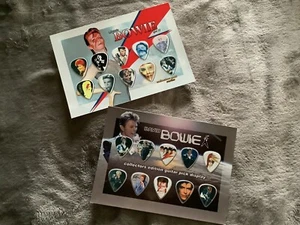 DAVID BOWIE GUITAR PICKS GOLD SERIES COLLECTORS EDITIONS SET OF  20 PICKS NEW - Picture 1 of 10