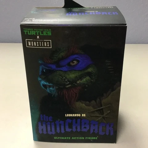 NECA TMNT X Universal Monsters-Leonardo As The Hunchback Cover