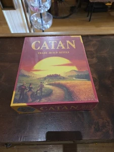Catan Trade Build Settle Board Game - MFG3071 - Picture 1 of 3