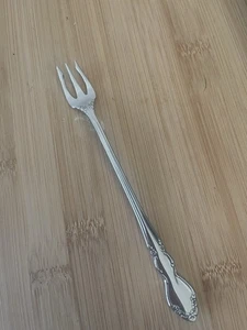 Oneida 18/10 Edelstahl glänzend DOVER Floral Scroll COCKTAILGABEL 6" - Bild 1 von 2