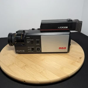Cámara de video a color RCA CLC-025 vintage años 80 solo piezas sin probar - Imagen 1 de 7