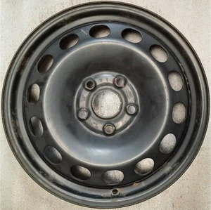 original Audi A3 8P Stahlfelge 6x16 ET50 8P0601027 - Picture 1 of 5