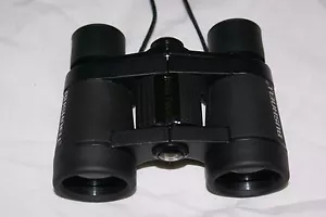 Bushnell PowerView LiteVision 4 x 30 Binocular - Picture 1 of 12