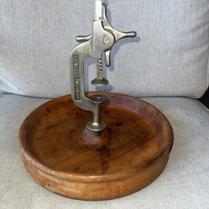 Vintage La Belle Mid-Century Modern Nut Cracker - Picture 1 of 10