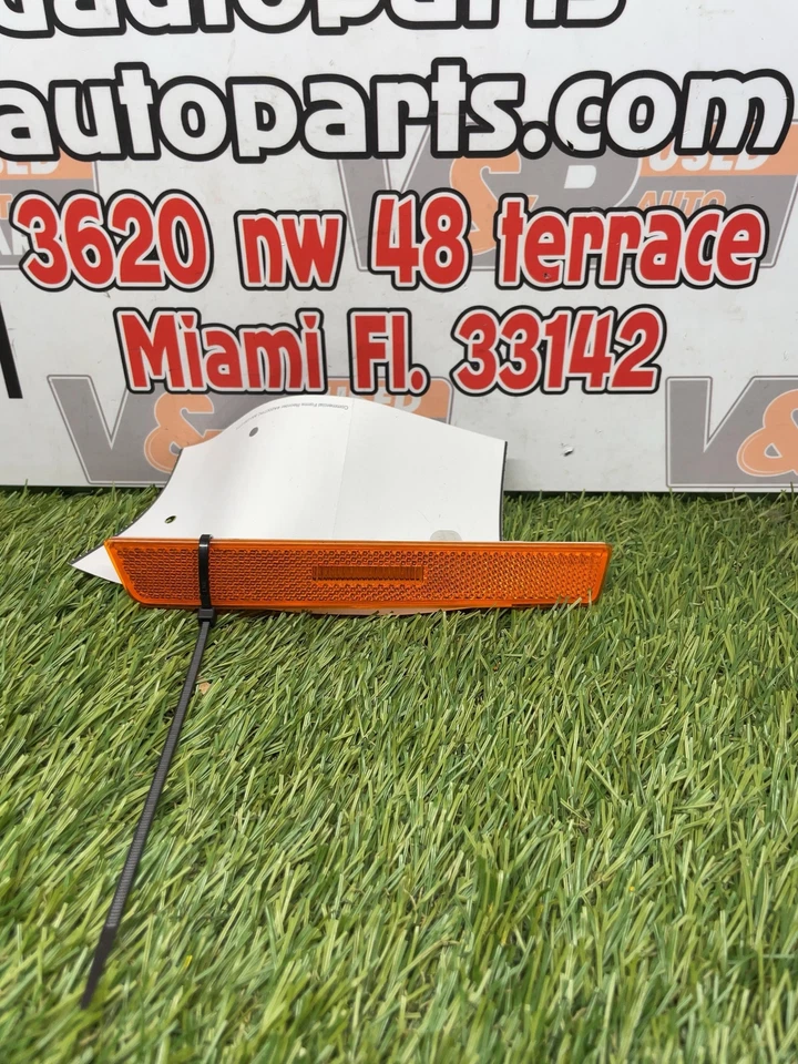 ✅ Lámpara marcadora lateral Dodge Challenger 2021 LH PN:68195789AB OEM Foto 1 de 4