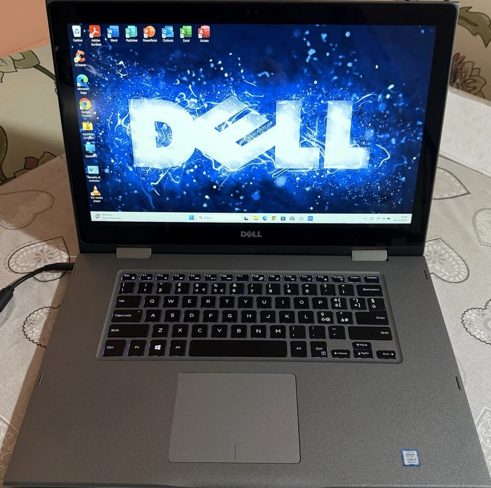 DELL INSPIRON 5579 2in1-15,6”FHD TOUCH-I5-8250U-SSD256GB-16GB RAM-TOP - Immagine 1 di 4