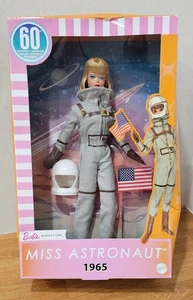 Barbie Barbie Signature Miss Astronaut muñeca de colección 4409 - Imagen 1 de 7