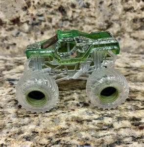 Spin Master Monster Jam Soldier Fortune GHOST CREW Truck 1:64 New - Picture 1 of 5