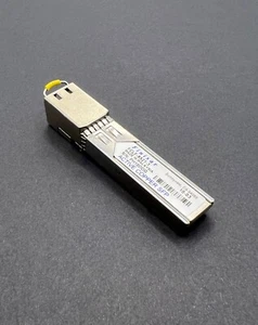 Finisar FCLF-8521-3 1000 BASE-T Cooper SFP Transceiver Module - Picture 1 of 1
