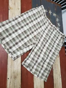 Arizona Shorts Mens 42 x 12 Plaid Casual Beige Green Chino Khaki EUC - Picture 1 of 11