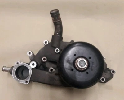 Bomba de agua Chevrolet Chevy Express 2500 año 2006 usada Foto 1 de 4