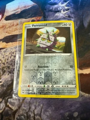 Ferroseed 123/185 Swsh04: Vivid Voltage Reverse Holo - Image 1 of 2