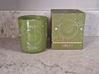 Vela Anthropologie Zodiac 45 horas Virgo en caja Foto 1 de 4