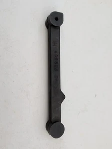International 499523C3 Hood Strap - NOS - Picture 1 of 10