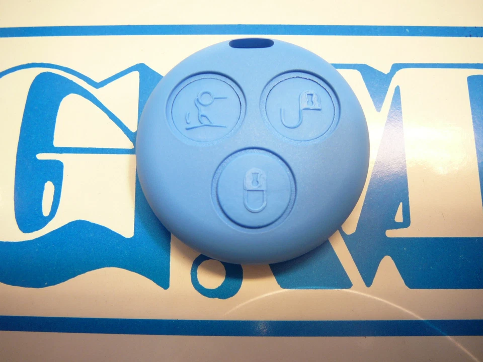 COVER AZZURRA E TASTI AZZURRI SMART FORTWO 450 3 PER TELECOMANDO USA TUA CHIAVE - Immagine 1 di 1