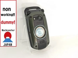 【Factice !】 Téléphone portable CASIO W42CA G-shock au-Japan (couleur vert) qui ne fonctionne pas - Photo 1 sur 3