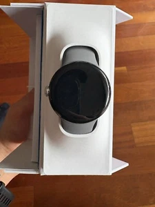 Google Pixel Watch 1 41 mm LTE - VOIR DESC ! (POUR PIECES, POURRAIT FONCTIONNER) - Photo 1 sur 5
