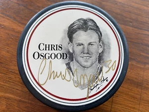 Chris Osgood Signed Autographed  Detroit Red Wings BK  Collectors Puck  W / COA - Picture 1 of 3