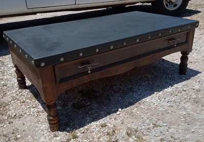 Mesa de centro con cajón de cuerno largo Texas con tapa de vinilo occidental de pino rústico (CT317) Foto 1 de 4