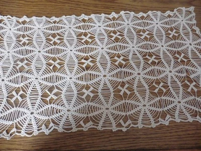 ANCIEN NAPPERON EN LIN ECRU AU CROCHET 30 X 53 CM - Photo 1/4