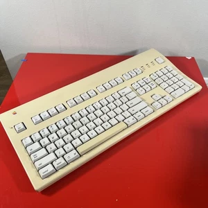 Apple Extended Keyboard II for Mac IIgs ADB Desktop Bus Vintage M3501 No Cable - Picture 1 of 8