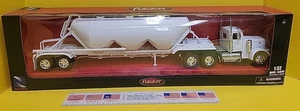 Peterbilt 379 Truck w/White Pneumatic Tanker “Long Haul” 1/32 Diecast by New Ray - Picture 1 of 4