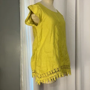 Top de lino Terzo Millenio Chartreuse verde lima pequeño ribete de encaje ligero - Imagen 1 de 8