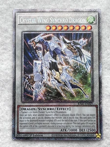 Kristallflügel Synchrodrache (RA02-DE029) 1. AUFLAGE LP Platin Secret Rare - Bild 1 von 2