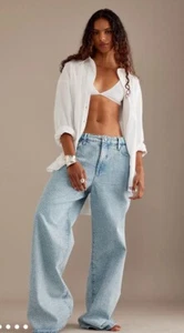 Anthropologie Good American Good Ease Strass Mid Rise Relaxed Jeans 32 NEU - Bild 1 von 9