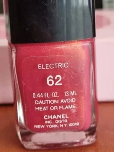 Chanel Le Vernis color de uñas 62 eléctrico - Imagen 1 de 3