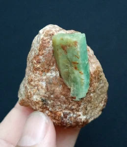 Emerald from Gilgit Baltistan Pakistan. - Picture 1 of 7