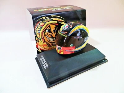 MINICHAMPS 'VALENTINO ROSSI COLLECTION AGV HELMET, MOTO GP 2004' 1:8 MIB/BOXED - Image 1 of 4