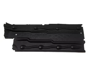 Volkswagen CC Passat Left Underbody Trim Genuine 3C8825201A - Picture 1 of 2