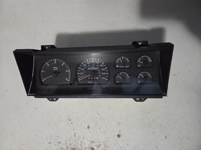 V8 Manual 1994-1996 Dodge Dakota Velocímetro Cuadro de instrumentos Velocímetro  Foto 1 de 4