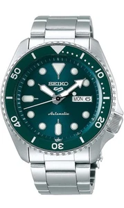Seiko 5 Sports SRPD61K1 Men's Stainless Steel Green Dial 100M Automatic Watch - Picture 1 of 6