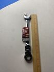 Husky 5/8" 12 Point SAE Flex Head Ratcheting Combination Wrench