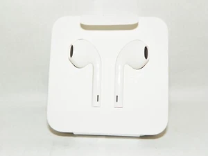 APPLE Ear Pods Wired Earphones Headphones With 3.5 Adapter iPhone 7 8 X Xr 11 14 - Photo 1 sur 5