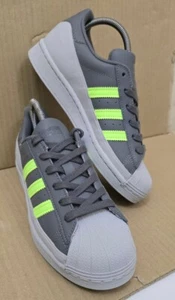 NUEVAS ZAPATILLAS ADIDAS SUPERSTAR MG TALLA UK 4 GRIS Y VERDE LIMA COMO NUEVAS - Imagen 1 de 10