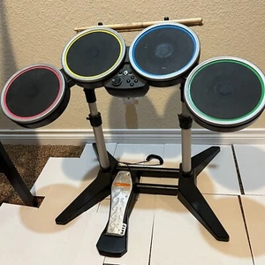 Wii Harmonix Rockband Schlagzeug mit Ständer, Pedal, Sticks - Modell NWDMS2 ungetestet - Bild 1 von 18