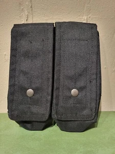 2 Pocket  Mag Pouch Bag Divided Pockets NICE - Picture 1 of 4