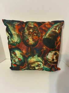 Funda de almohada nueva/sin usar 18"" por 18"" con sierra de terror Jason *SOLO ESTUCHE DE ALMOHADA* - Imagen 1 de 1