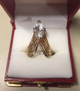 Vintage 18K HGE Marquis CZ Size 8 V Shape Engagement Ring 1980s Estate Piece - Picture 1 of 12