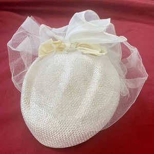 Vintage Veiled Cream/ White Bridal Calot Hat with Large Satin/Tulle Bow - Picture 1 of 6